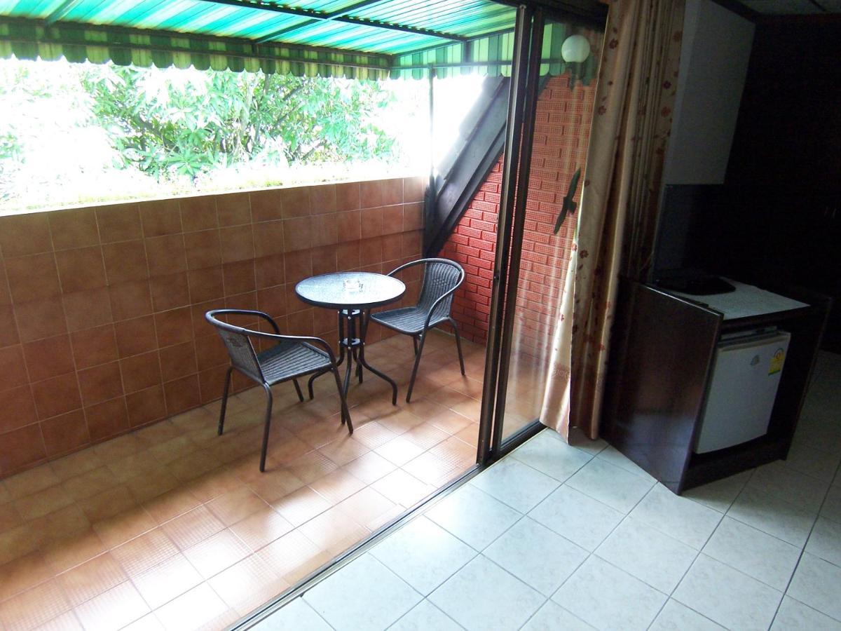 Hotel Villa Swiss Garden Patong Esterno foto